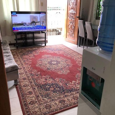 The Mansion - Backpackers Near Airport Appartement Manilla Buitenkant foto