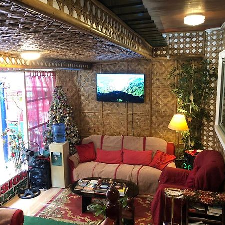The Mansion - Backpackers Near Airport Appartement Manilla Buitenkant foto