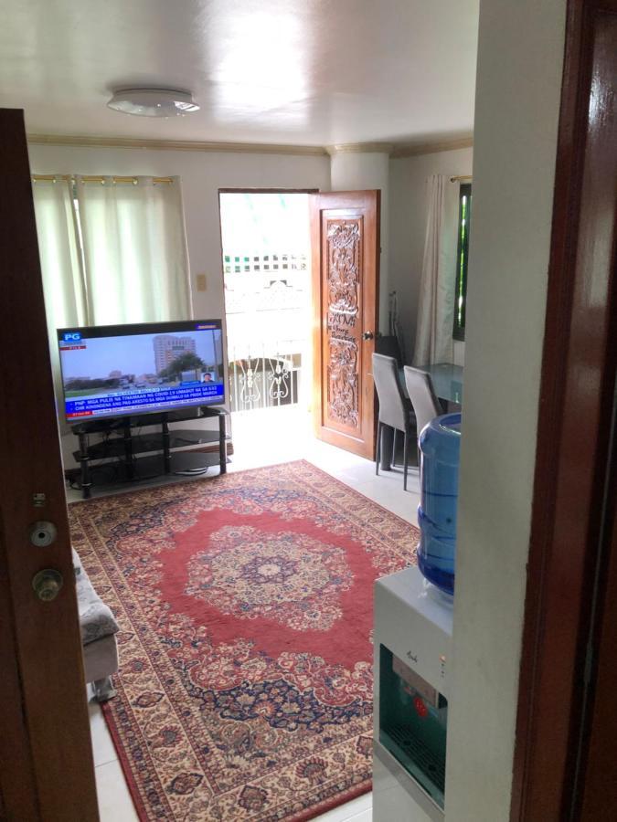 The Mansion - Backpackers Near Airport Appartement Manilla Buitenkant foto