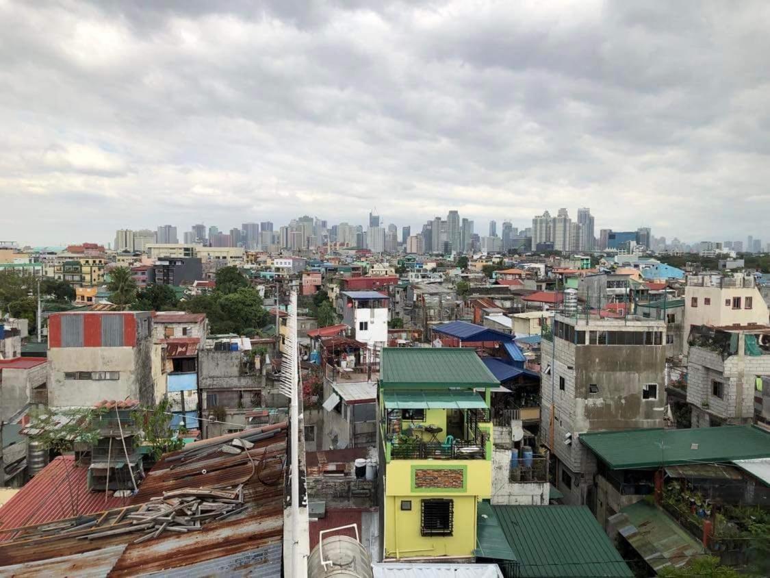 The Mansion - Backpackers Near Airport Appartement Manilla Buitenkant foto