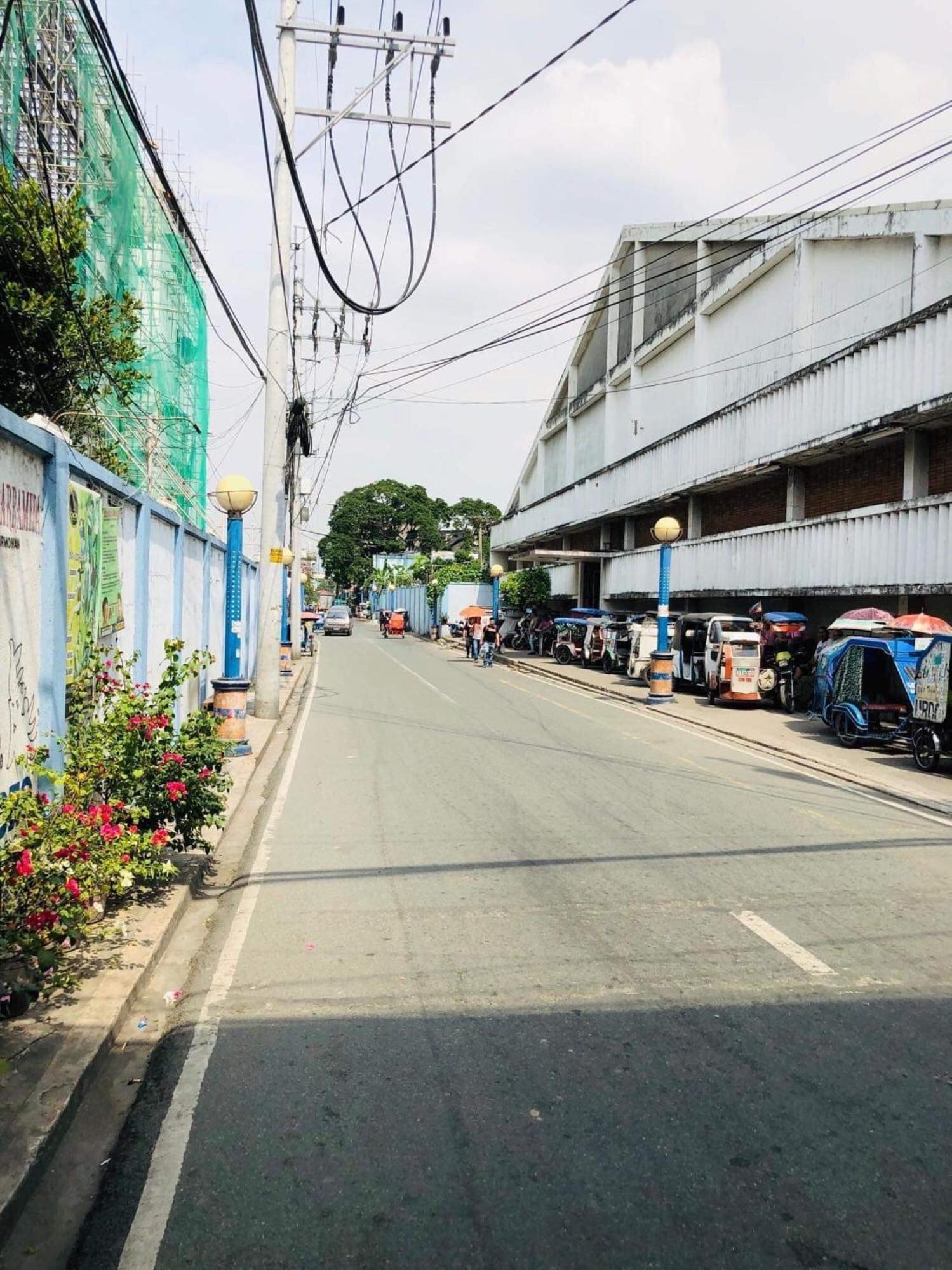 The Mansion - Backpackers Near Airport Appartement Manilla Buitenkant foto