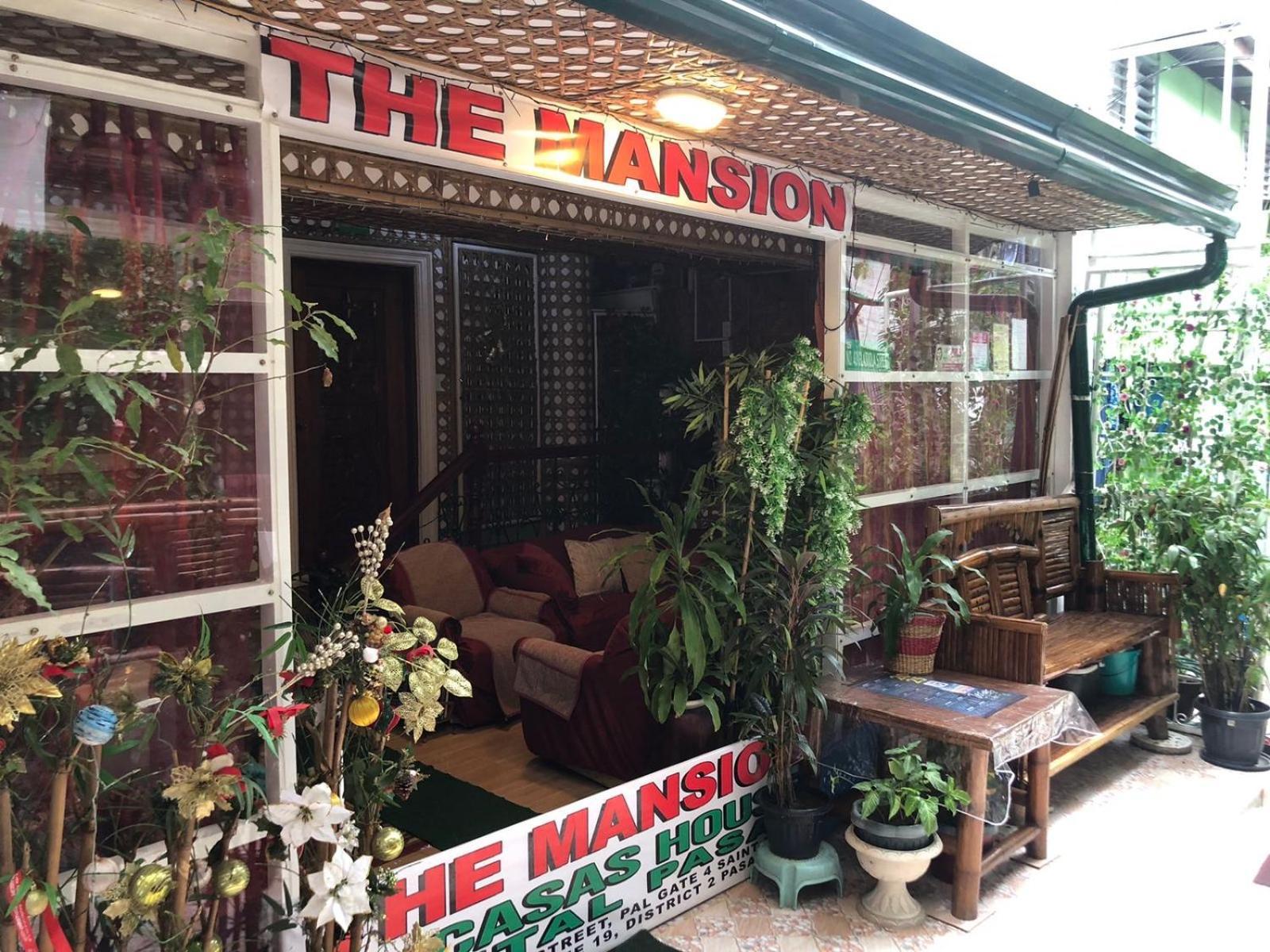 The Mansion - Backpackers Near Airport Appartement Manilla Buitenkant foto